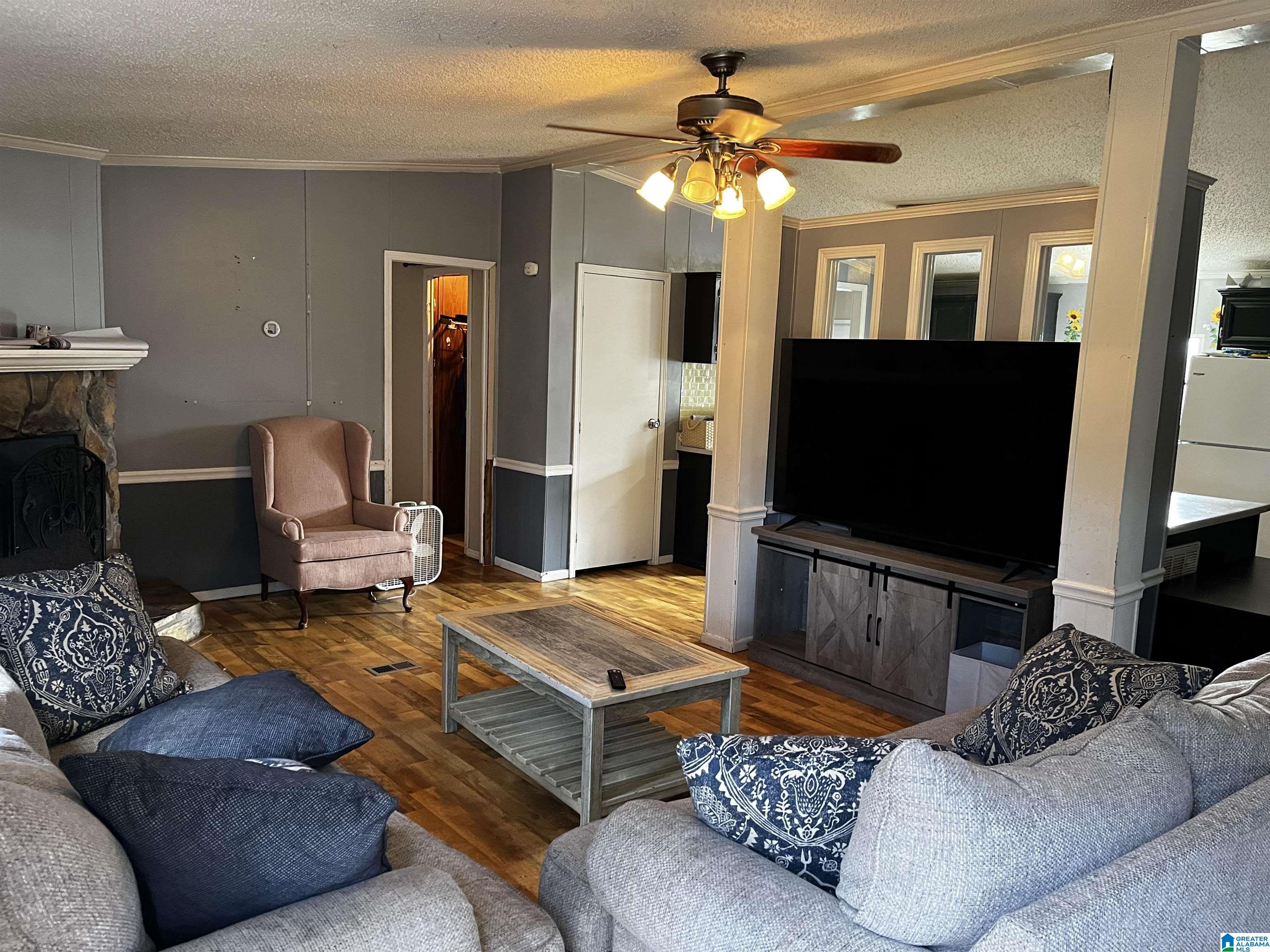 591 Thomas Road Warrior, AL 35180 - Photo 2 of 6