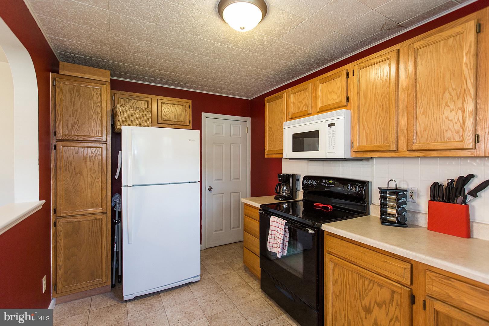 442 Charles Road Lancaster, PA 17603 - Photo 11 of 37 tall pantry cabinet and plenty of cabinetry