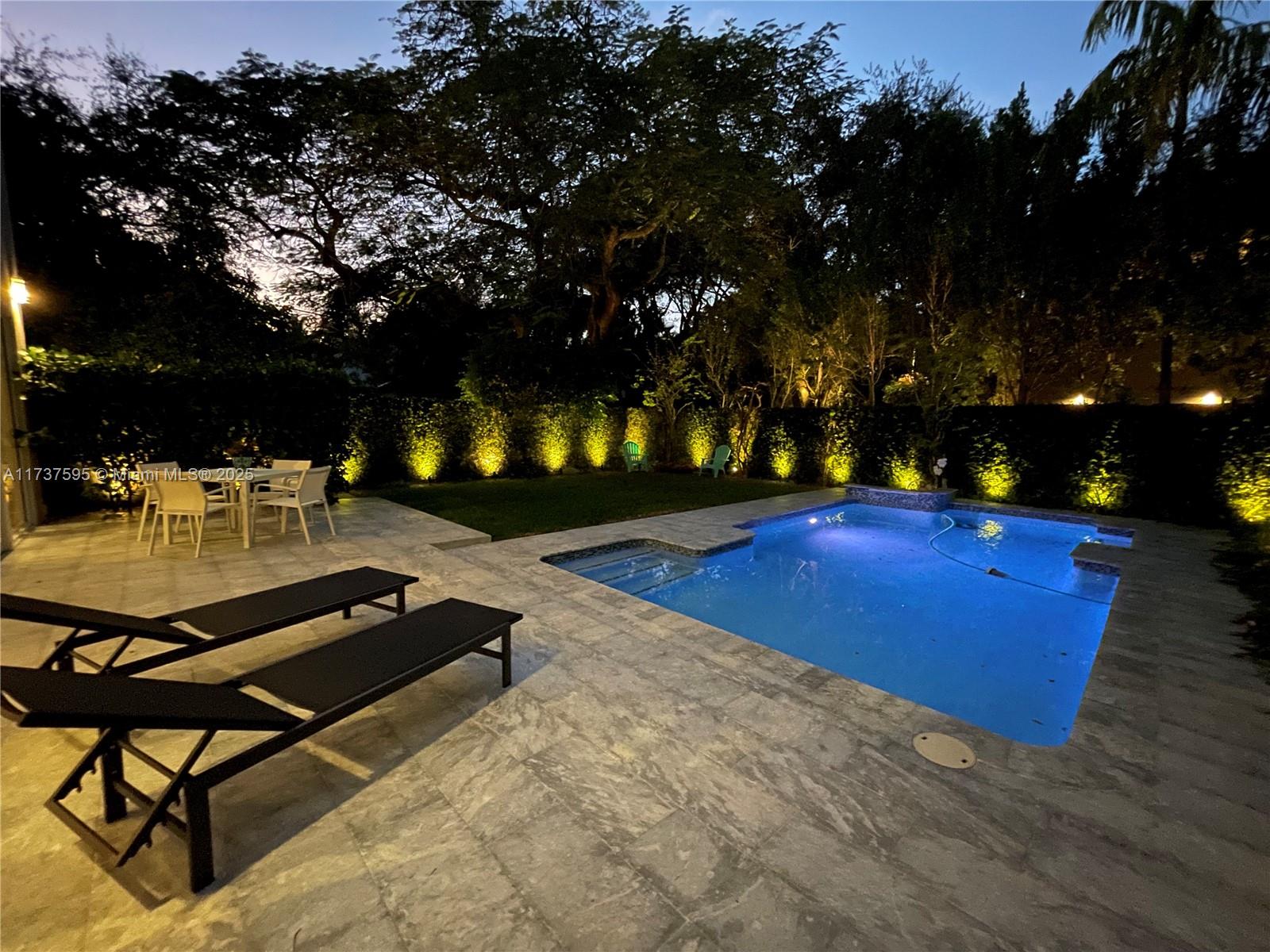 3701 Solana Road Miami, FL 33133 - Photo 11 of 38 a view of a backyard with sitting area