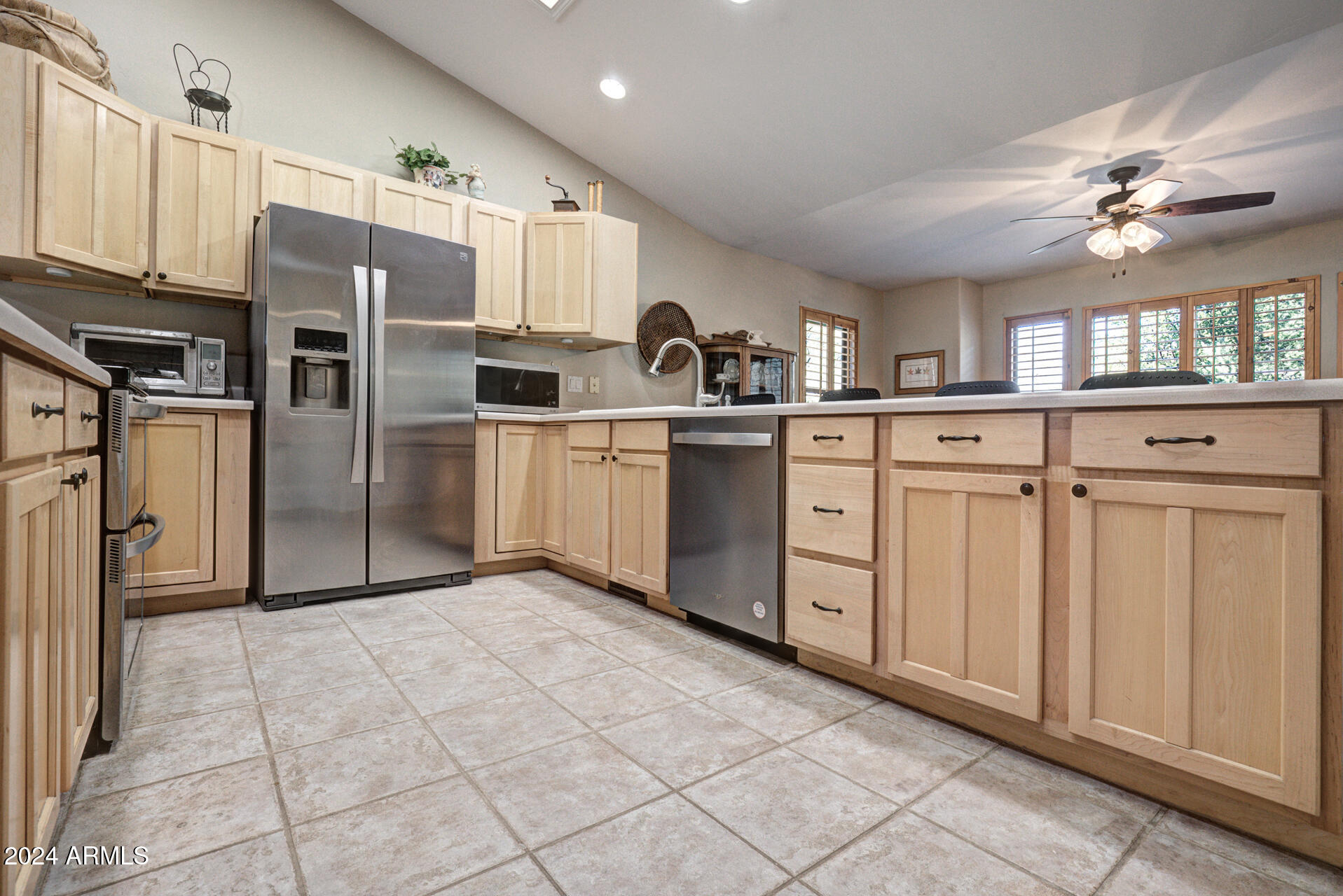 823 West Overland Road Payson, AZ 85541 - Photo 8 of 44 0038