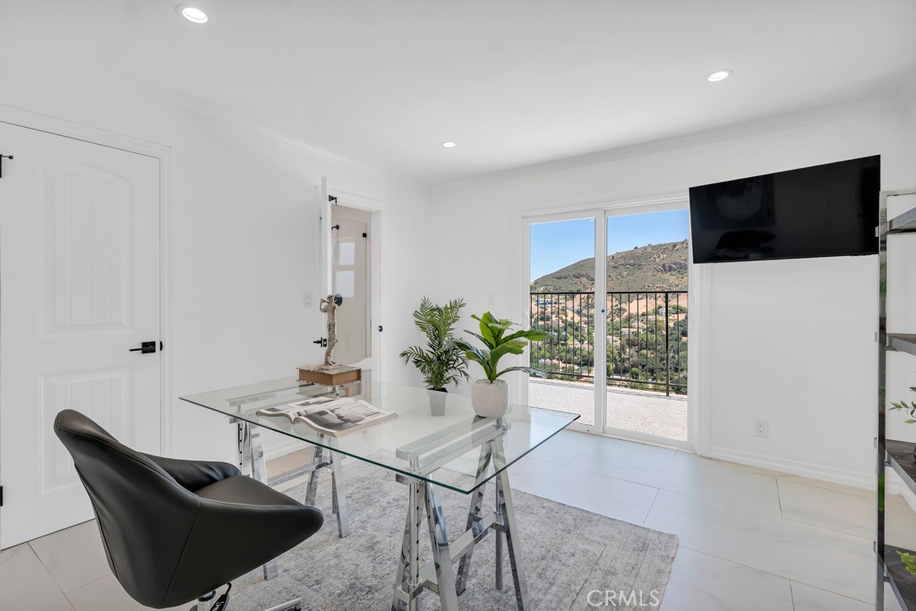30 Stagecoach Road Bell Canyon, CA 91307 - Photo 19 of 29 Gallery Image 19