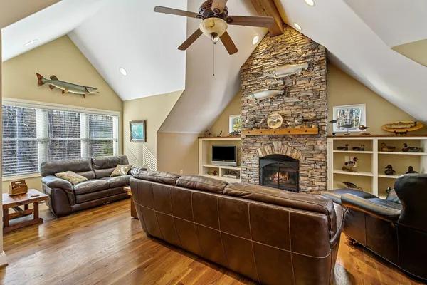 $2,375,000 | 659 Harbor Greens Place, Sparta, TN 38583