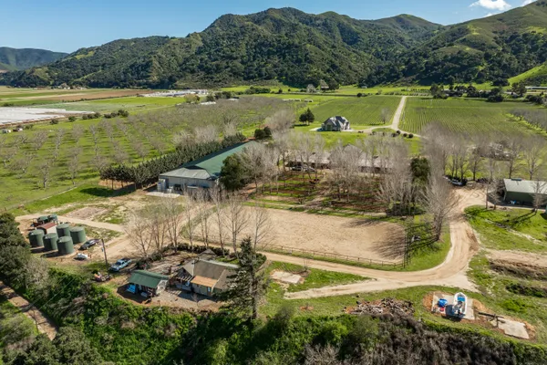 $5,900,000 | 8669 Santa Rosa Road, Buellton, CA 93427