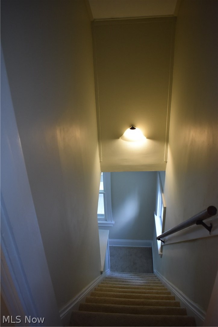2072 Liberty Road Stow, OH 44224 - Photo 24 of 28 Gallery Image 24