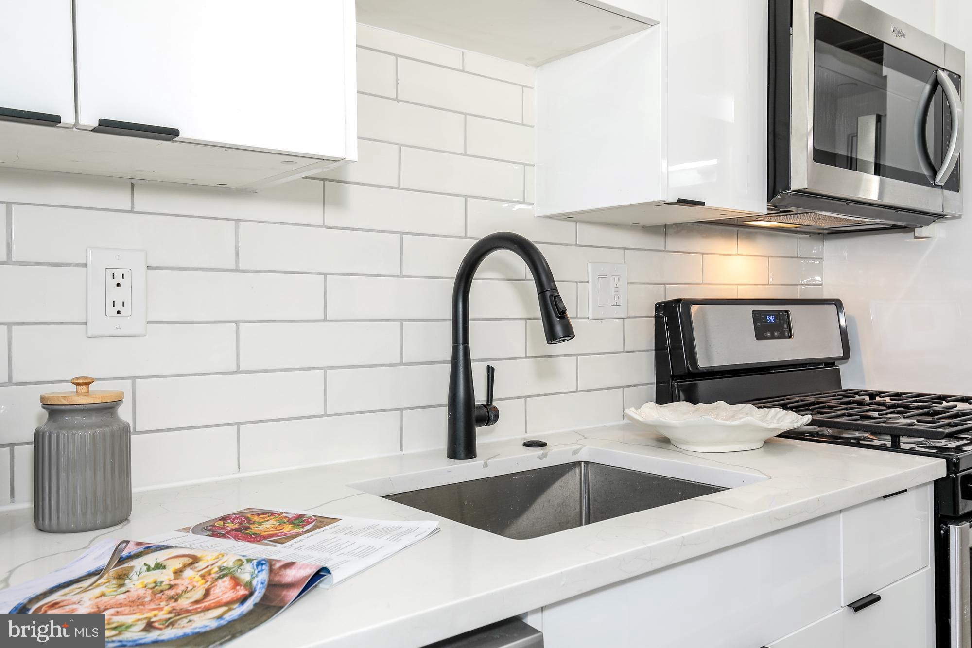 1019 17th Place Northeast, Unit 101 Washington, DC 20002 - Photo 2 of 10