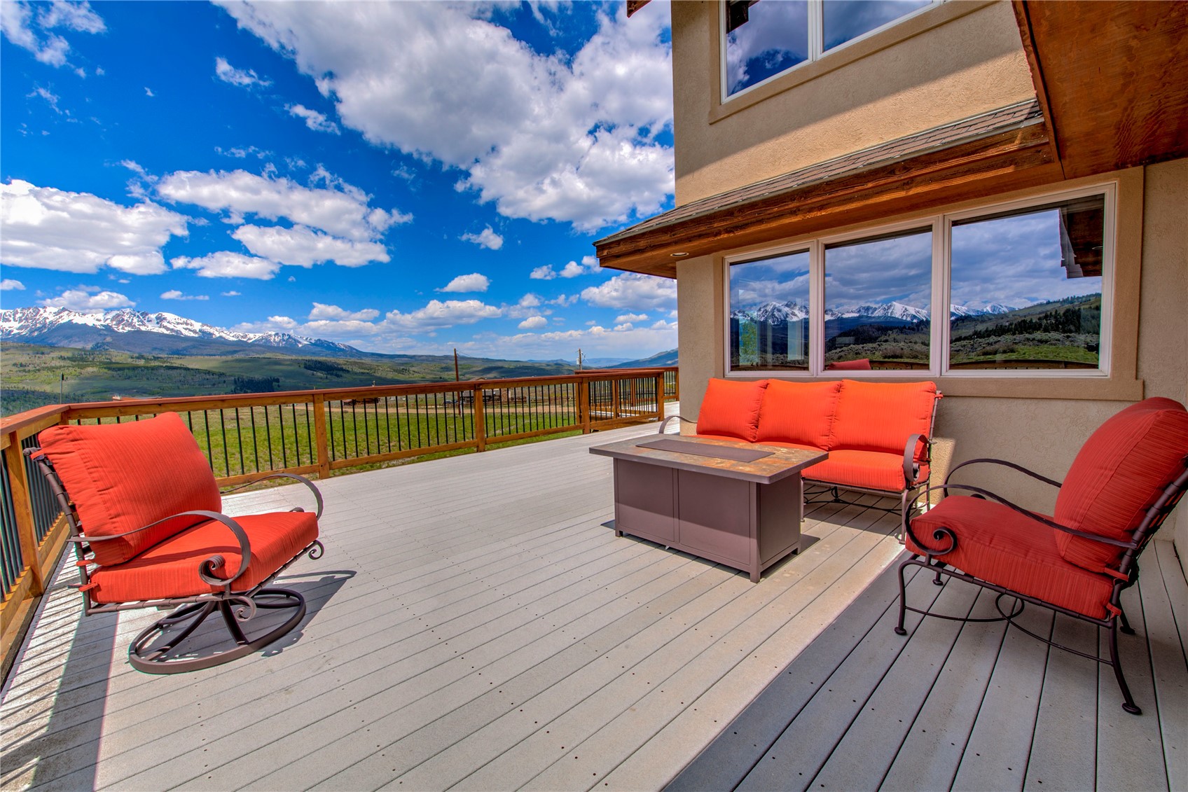 446 Rodeo Drive Silverthorne, CO 80498 - Photo 6 of 48