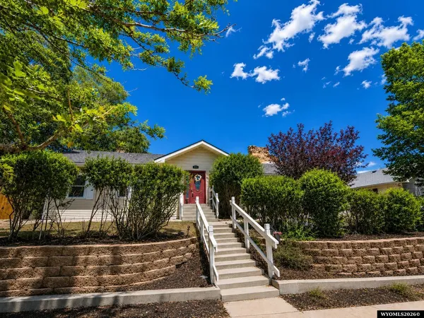 $330,000 | 484 West Flaming Gorge Way, Green River, WY 82935