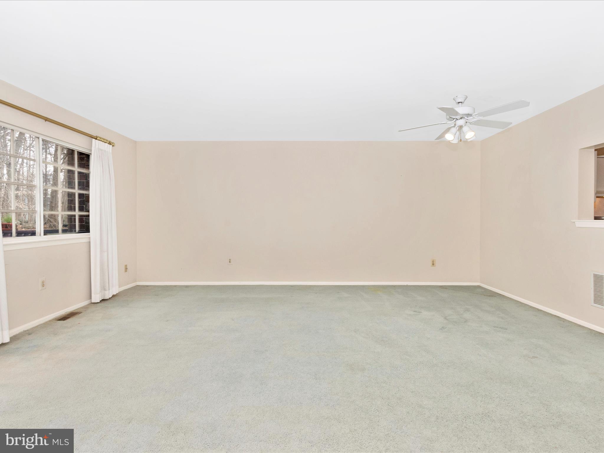 58 Six Notches Court Catonsville, MD 21228 - Photo 17 of 54 Living & Dining Room