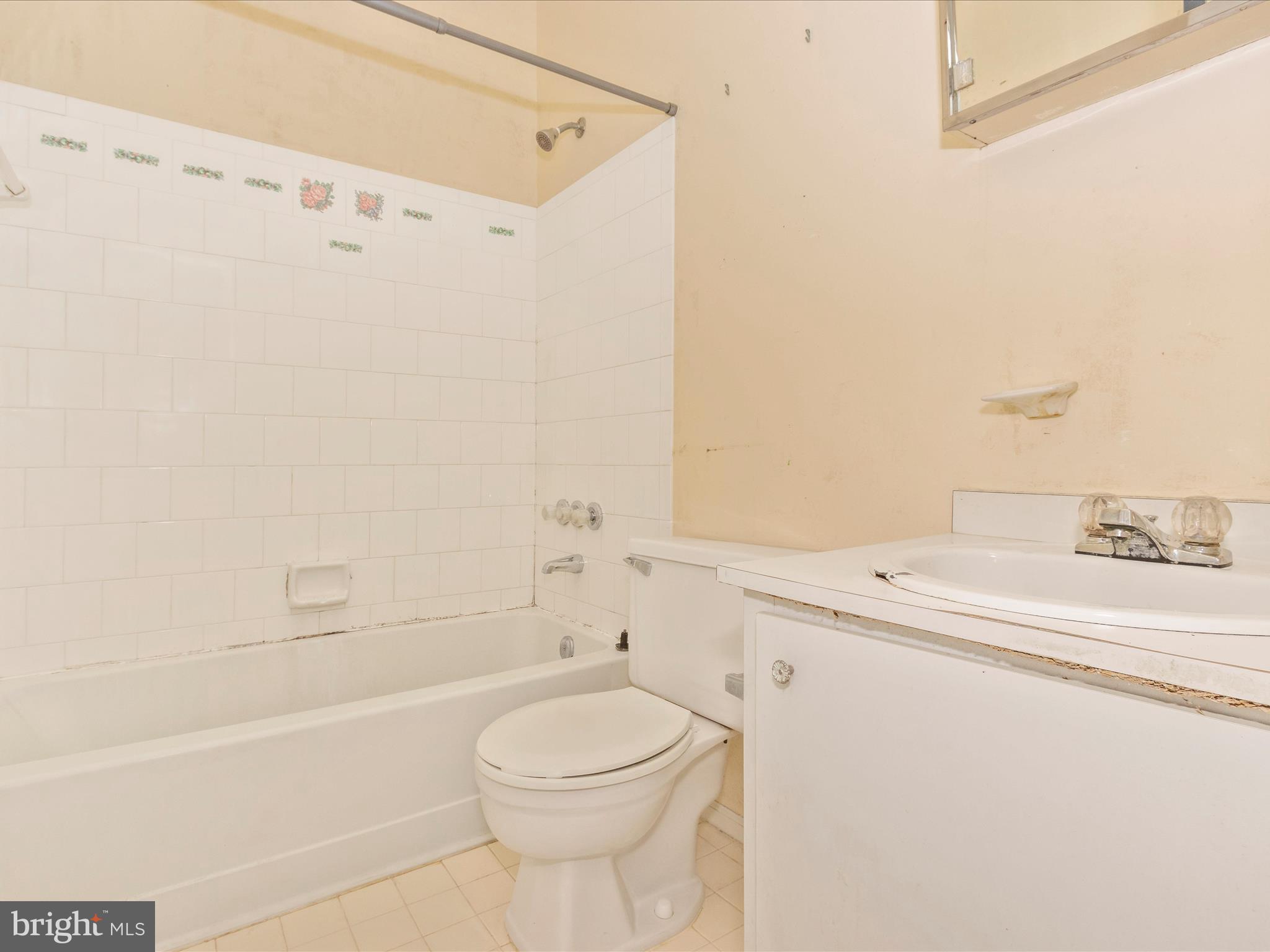 58 Six Notches Court Catonsville, MD 21228 - Photo 28 of 54 Primary Bathroom