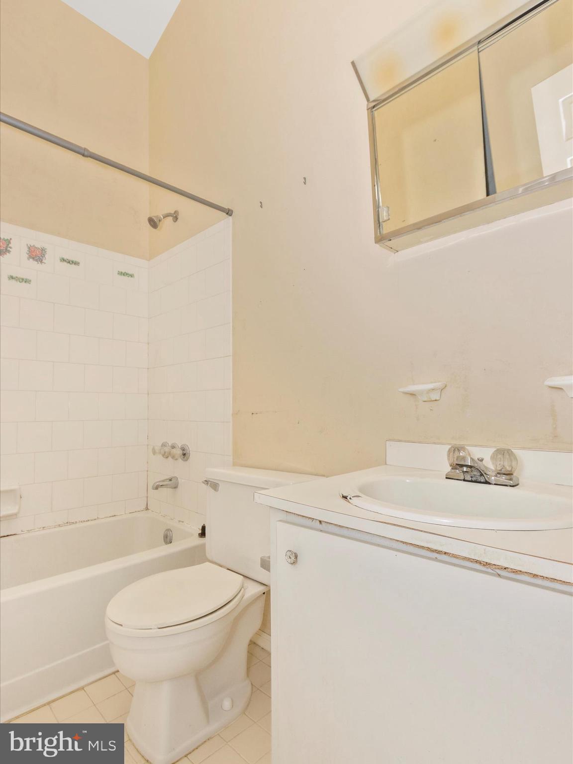 58 Six Notches Court Catonsville, MD 21228 - Photo 29 of 54 Primary Bathroom