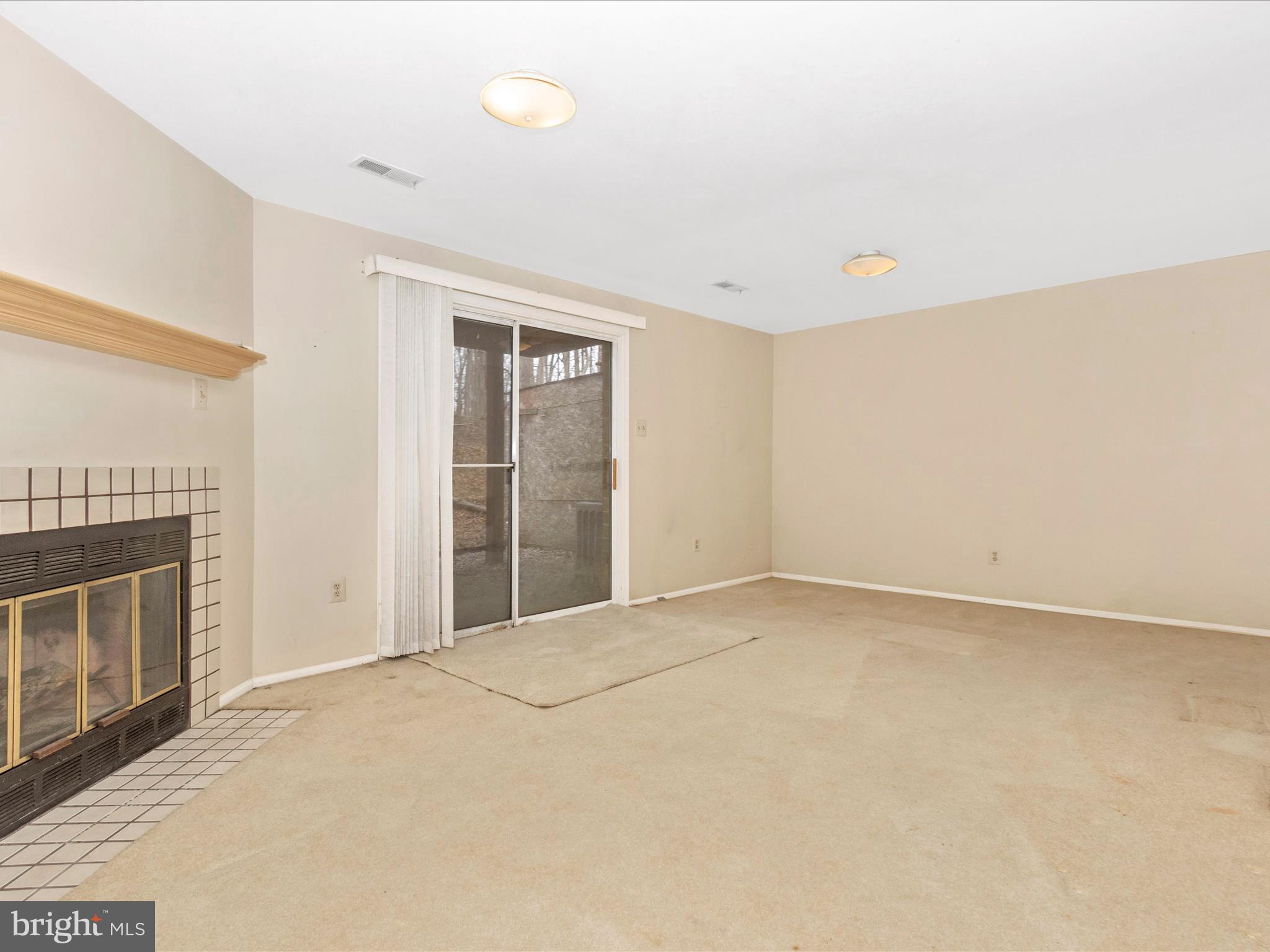 58 Six Notches Court Catonsville, MD 21228 - Photo 36 of 54 Family Room