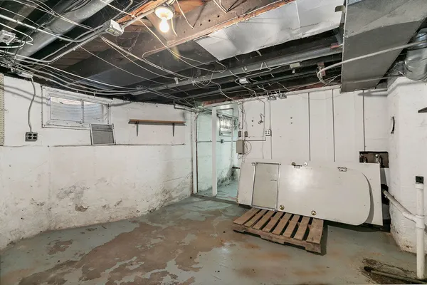 $254,900 | 126 Park Avenue, DeKalb, IL 60115