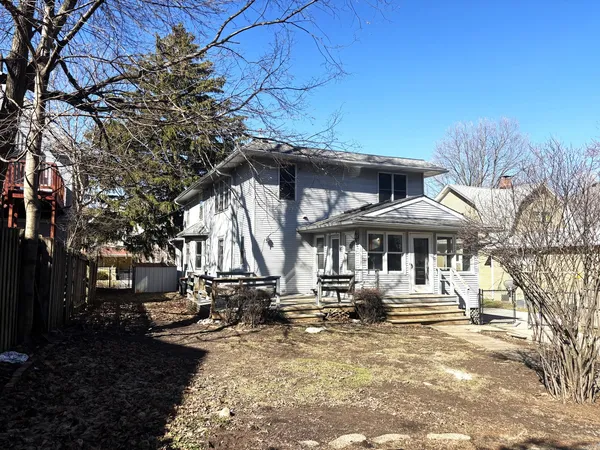 $254,900 | 126 Park Avenue, DeKalb, IL 60115