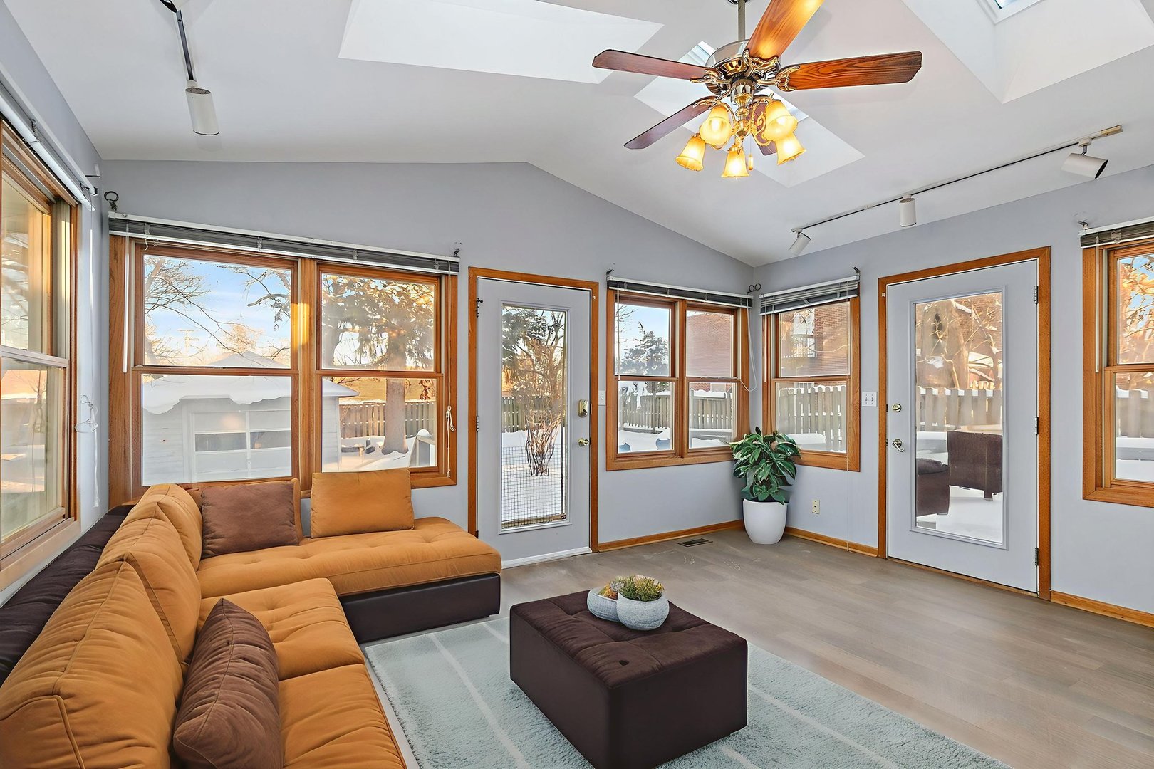 126 Park Avenue DeKalb, IL 60115 - Photo 8 of 35