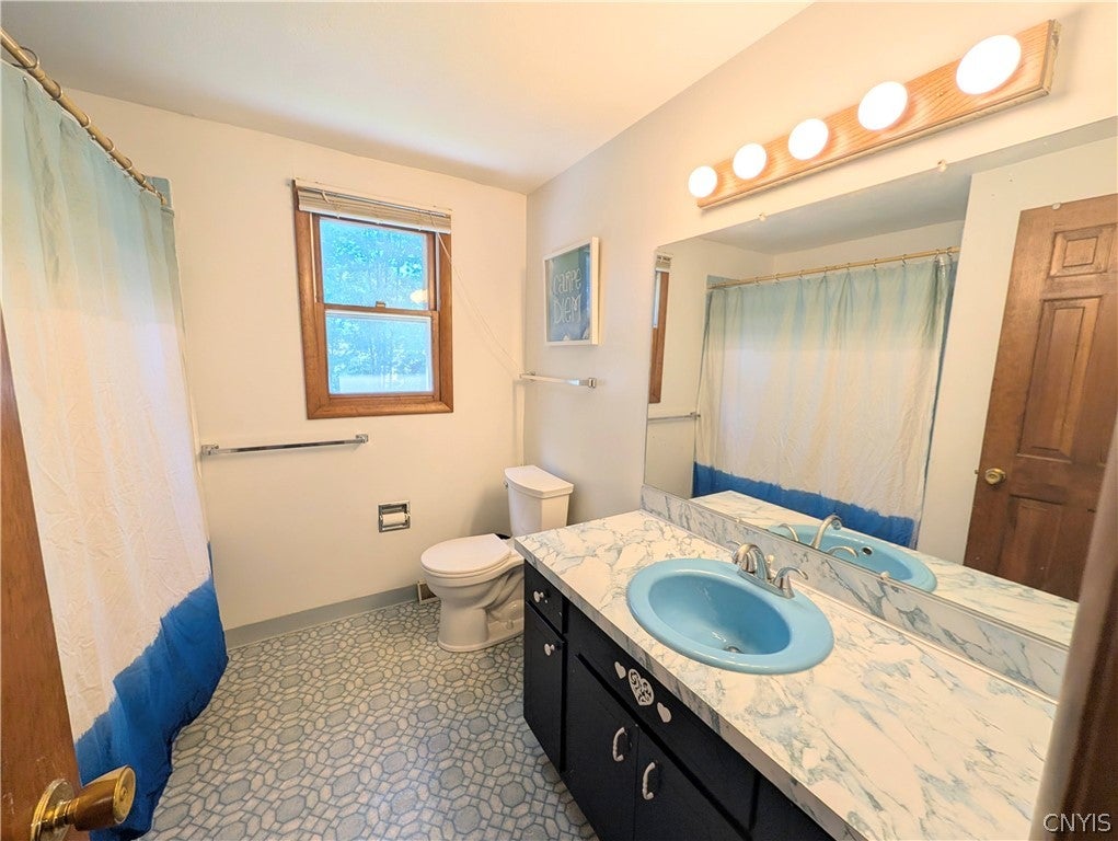 8009 Ginger Road Liverpool, NY 13090 - Photo 42 of 48 Gallery Image 42