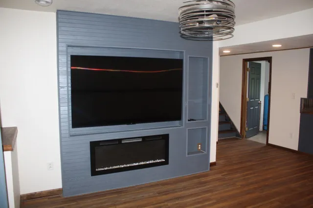 $360,000 | 6870 Point Of Rocks Road, Foxboro, WI 54836