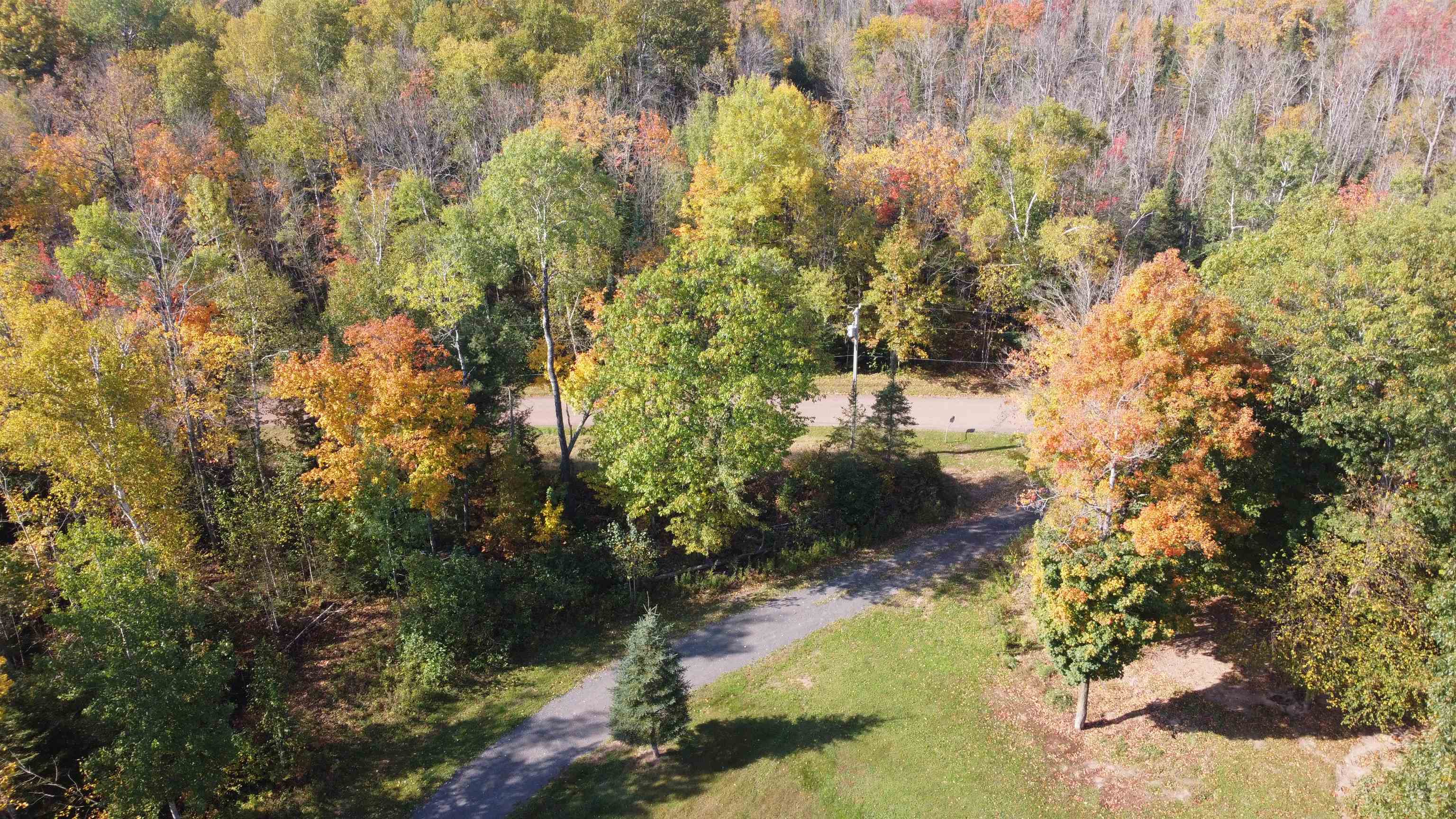 6870 Point Of Rocks Road Foxboro, WI 54836 - Photo 9 of 77