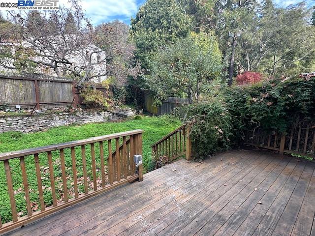 1079 Keith Avenue Berkeley, CA 94708 - Photo 5 of 6