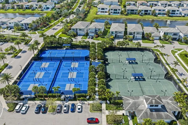 $18,000 | 8599 Tower Bridge Court, Boca Raton, FL 33496