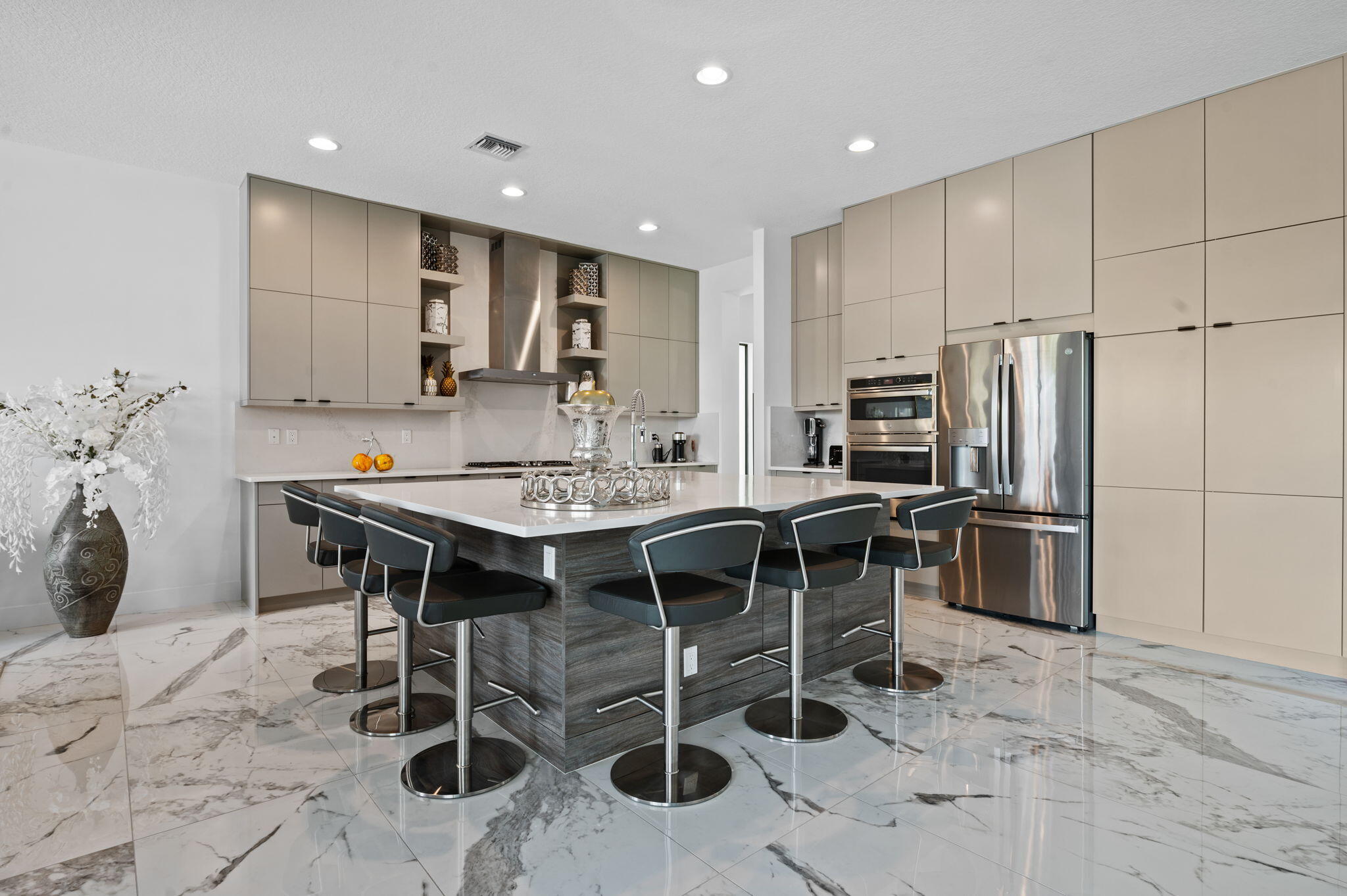 8599 Tower Bridge Court Boca Raton, FL 33496 - Photo 10 of 36 17-web-or-mls-8599-tower-bridge-ct