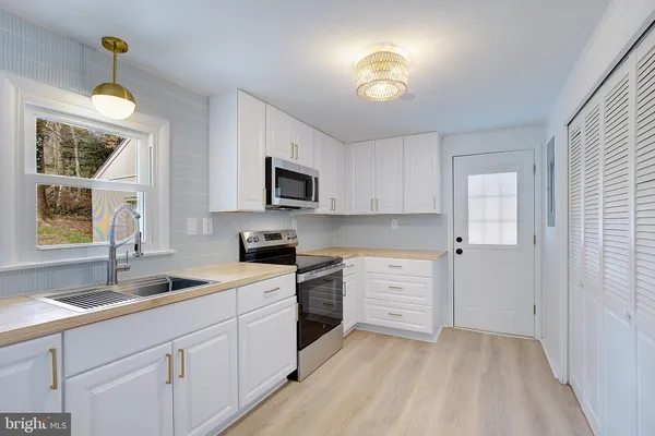 $329,900 | 5457 Bayview Avenue, St. Leonard, MD 20685