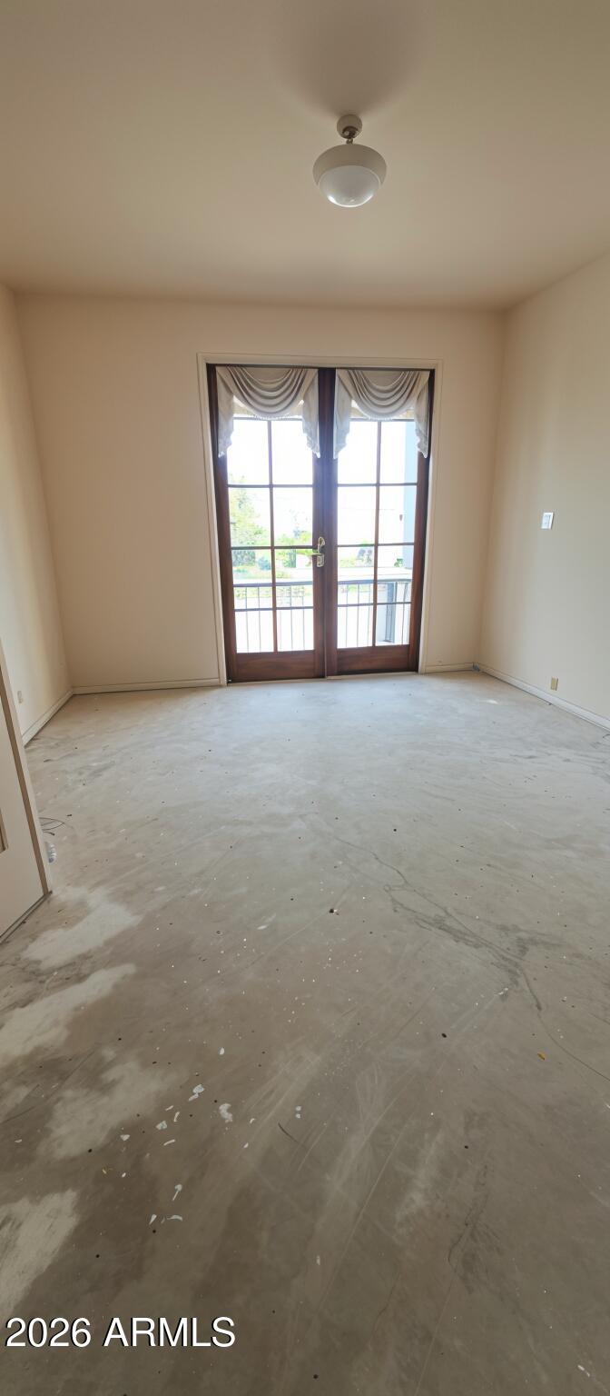 3007 West Phelps Road Phoenix, AZ 85053 - Photo 23 of 29 Primary bed 3