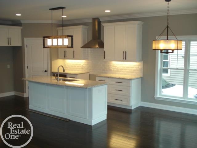 92 Muir Road Grosse Pointe Farms, MI 48236 - Photo 4 of 48