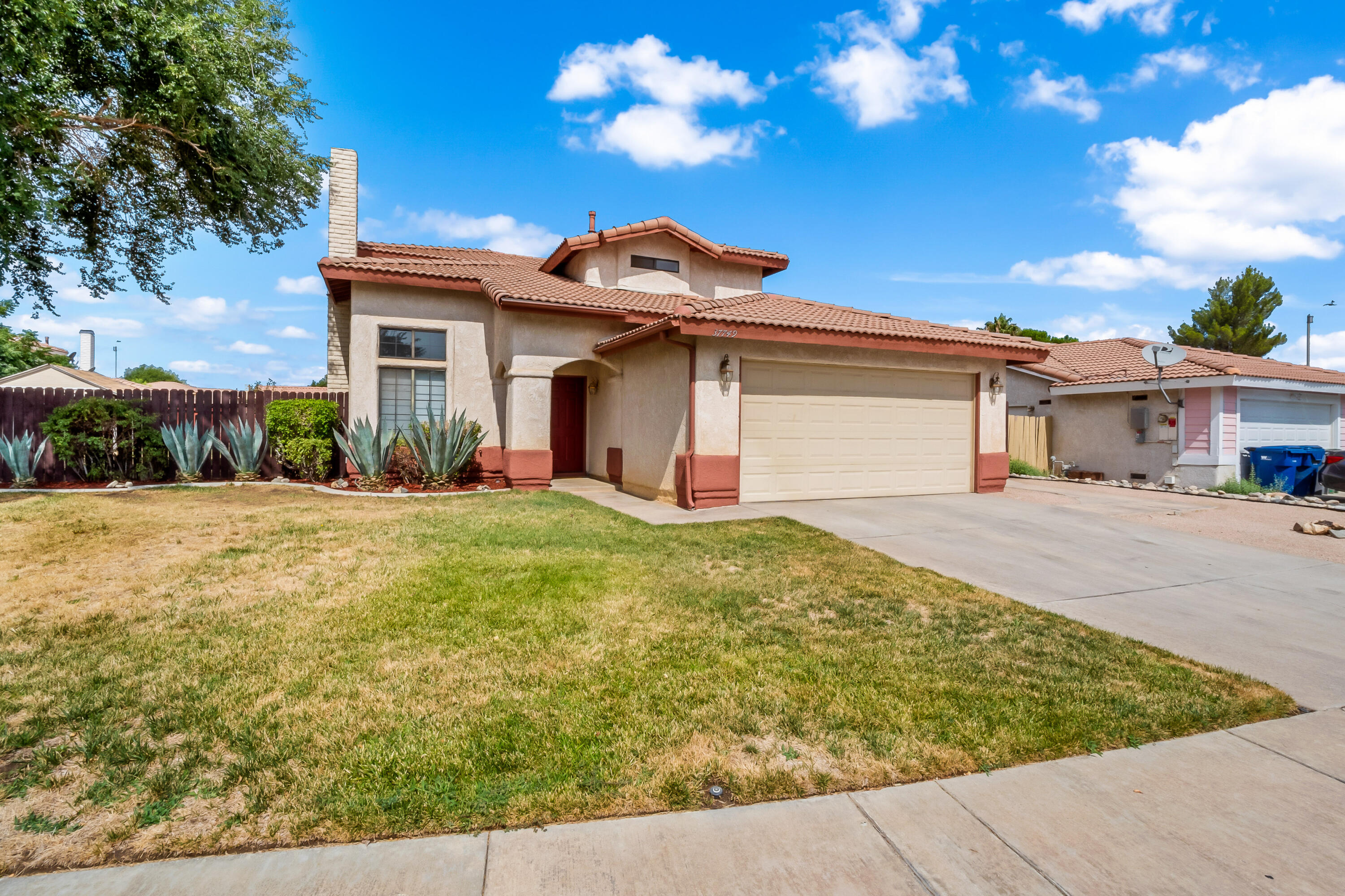 37749 Sulphur Springs Road Palmdale, CA 93552 - Photo 1 of 32 Sulphur Springs-1
