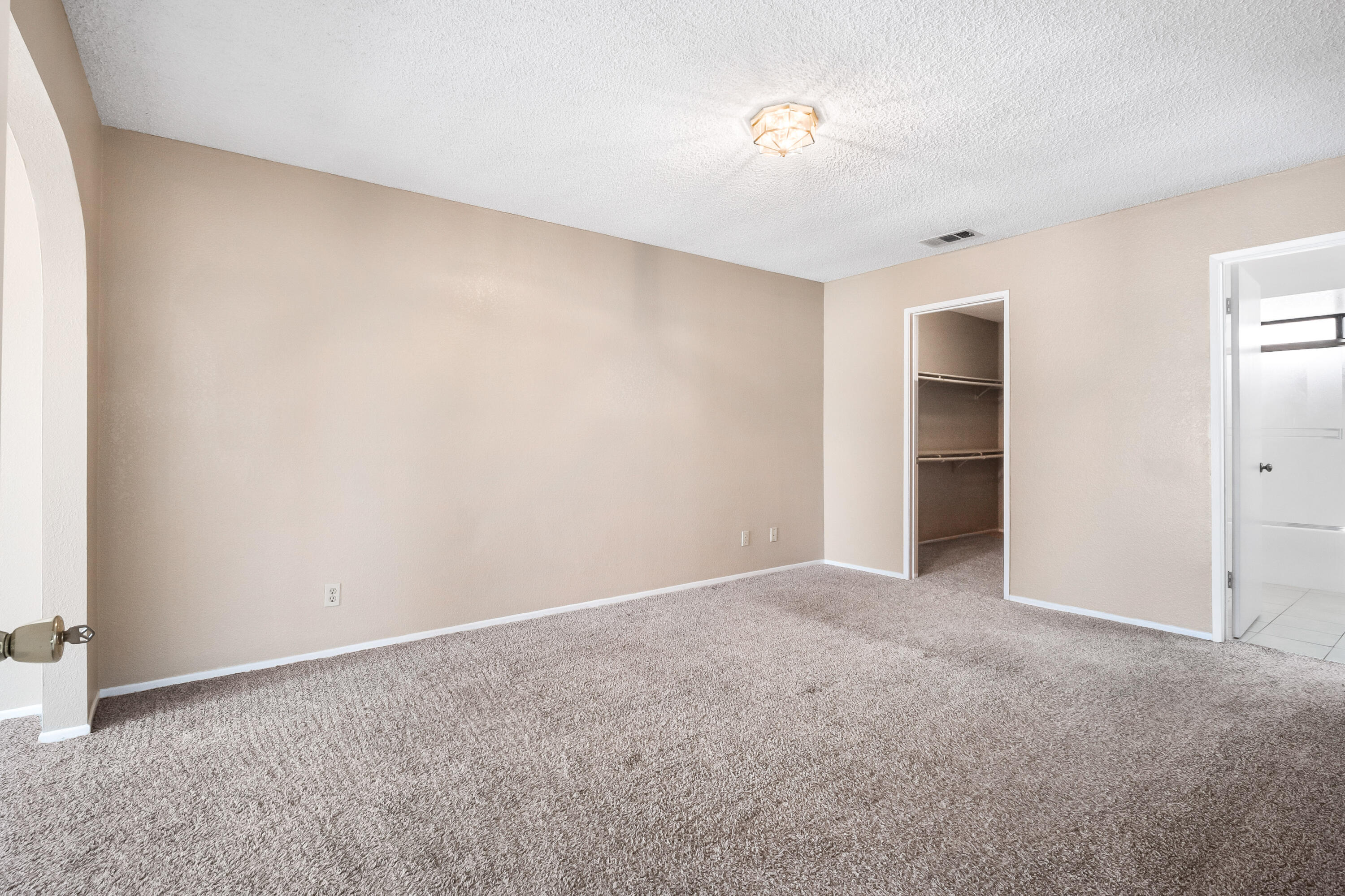 37749 Sulphur Springs Road Palmdale, CA 93552 - Photo 18 of 32 Sulphur Springs-18