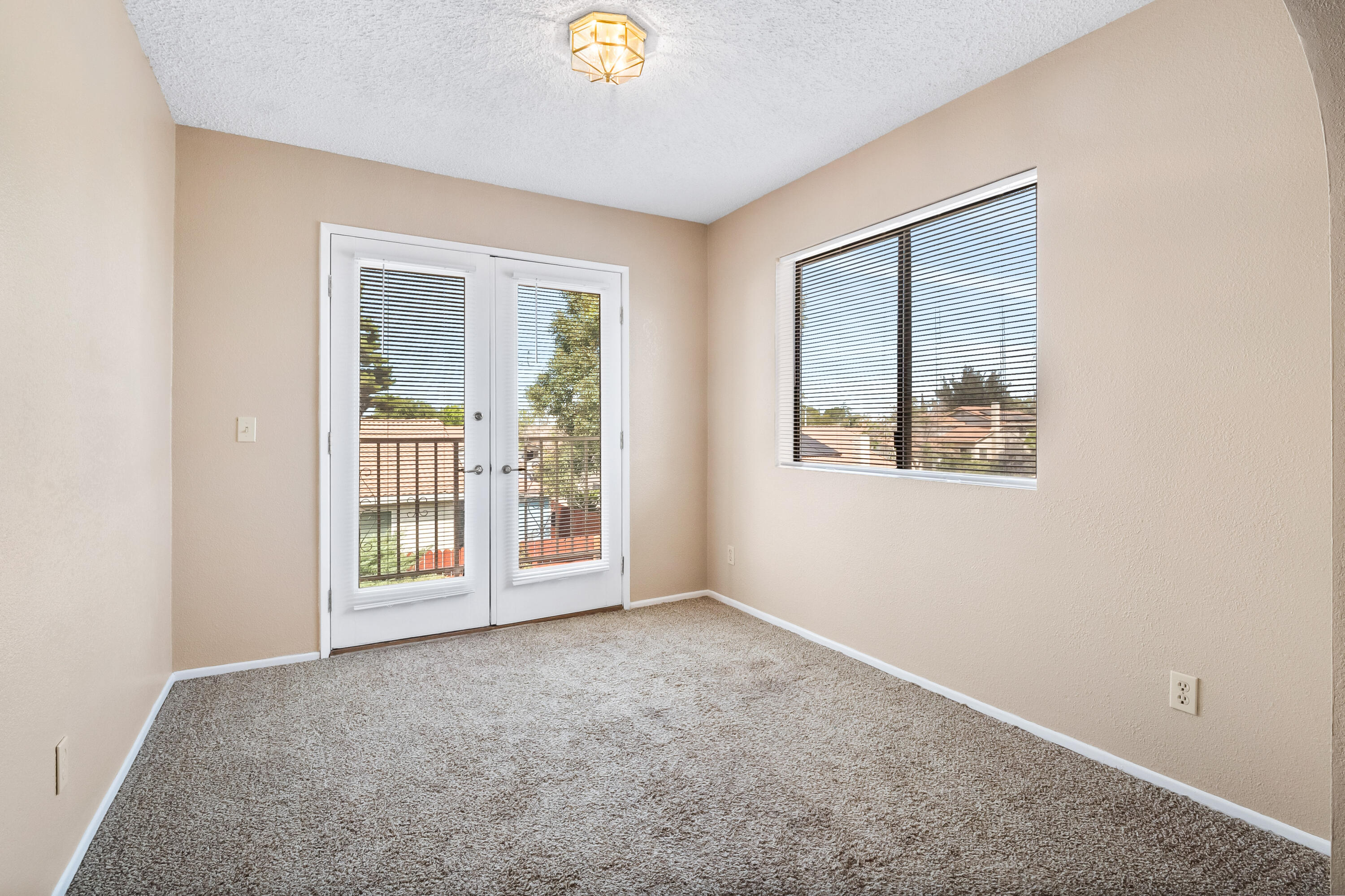 37749 Sulphur Springs Road Palmdale, CA 93552 - Photo 20 of 32 Sulphur Springs-20