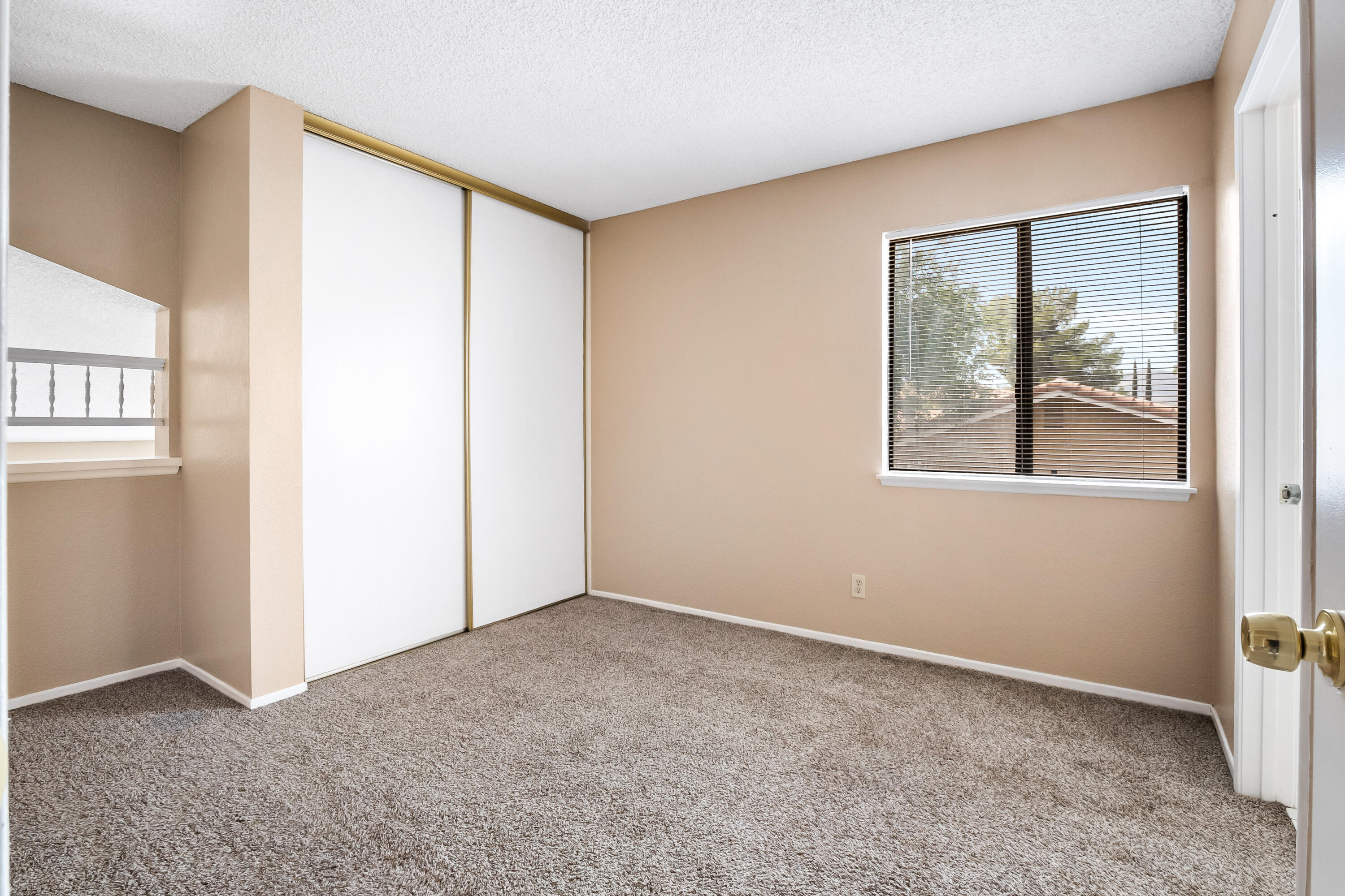 37749 Sulphur Springs Road Palmdale, CA 93552 - Photo 25 of 32 Sulphur Springs-25