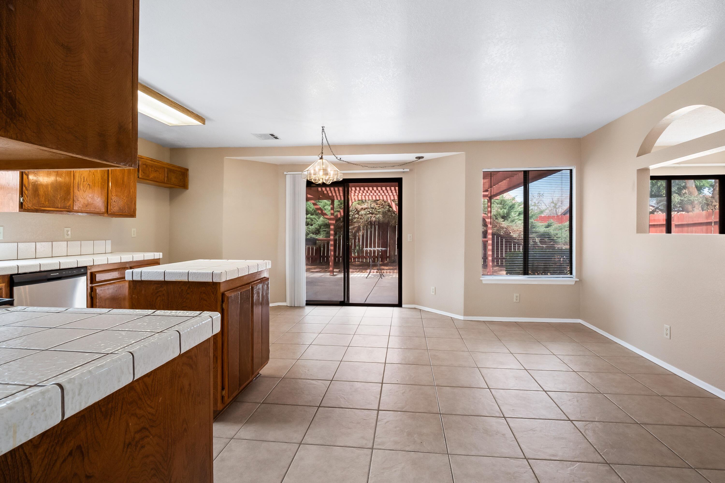 37749 Sulphur Springs Road Palmdale, CA 93552 - Photo 8 of 32 Sulphur Springs-8