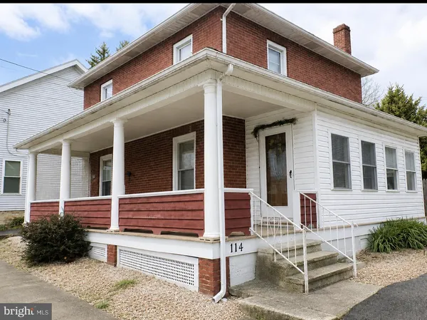 $205,000 | 114 North 3rd Street, McConnellsburg, PA 17233