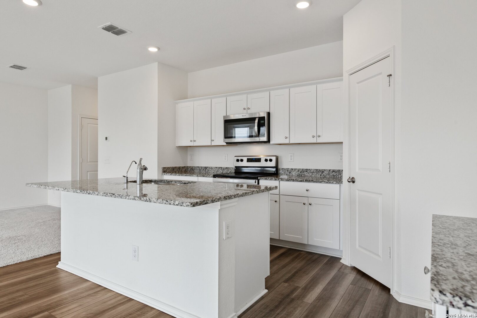 5535 Rue Girard Converse, TX 78109 - Photo 12 of 47
