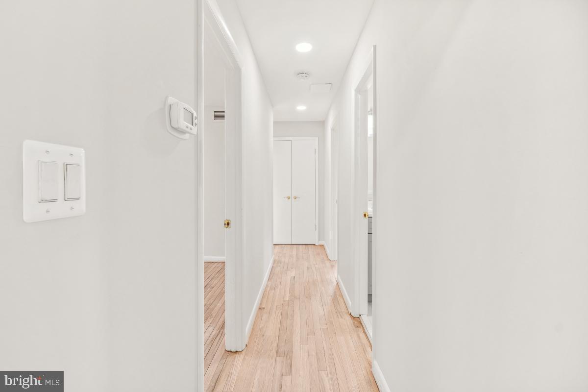 22816 Frederick Road Clarksburg, MD 20871 - Photo 15 of 31 First Floor Hallway