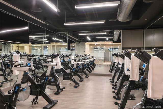 $1,250,000 | 19925 Northeast 39th Place, Unit 202, Aventura, FL 33180