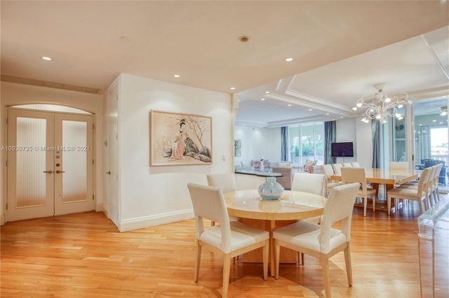 $1,250,000 | 19925 Northeast 39th Place, Unit 202, Aventura, FL 33180