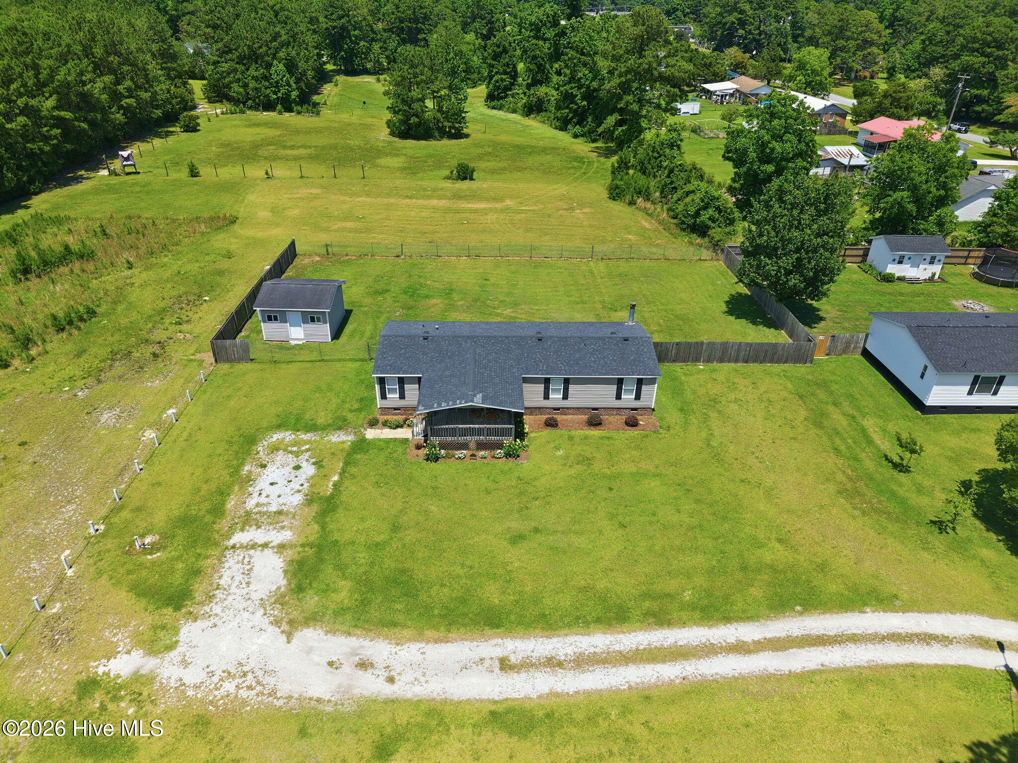 204 Kings Parkway Hubert, NC 28539 - Photo 6 of 30 Aerial View