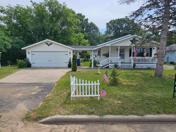 $180,000 | 216 North Vincennes Street, Adams, WI 53910