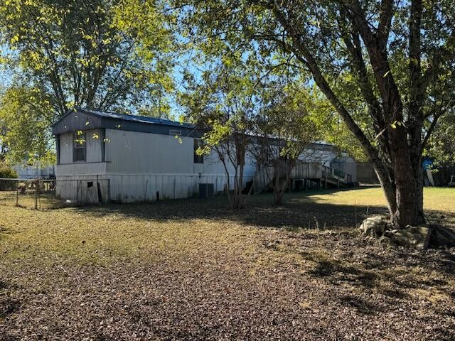 401 Horton Lane Cleveland, TN 37323 - Photo 5 of 11 a backyard of a house with lots of green space