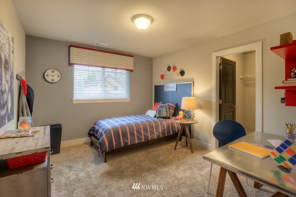 1911 240th Place Southwest Bothell, WA 98021 - Photo 2 of 9