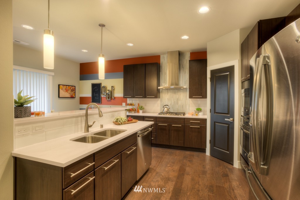 1911 240th Place Southwest Bothell, WA 98021 - Photo 8 of 9