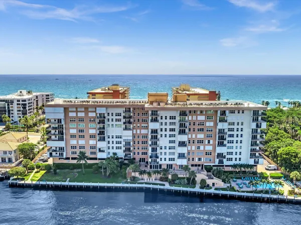 $2,800 | 1150 Hillsboro Mile, Unit 402, Hillsboro Beach, FL 33064