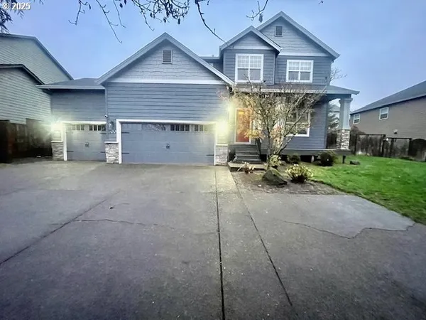 $630,000 | 300 Southwest Mt Mazama Street, McMinnville, OR 97128