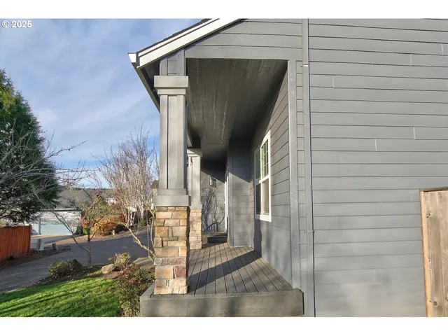 $648,900 | 300 Southwest Mt Mazama Street, McMinnville, OR 97128