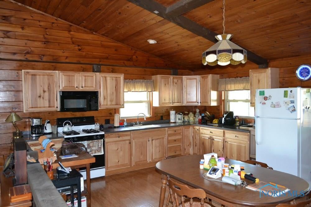 5412 Waterville Monclova Road Monclova, OH 43542 - Photo 10 of 12 Gallery Image 10