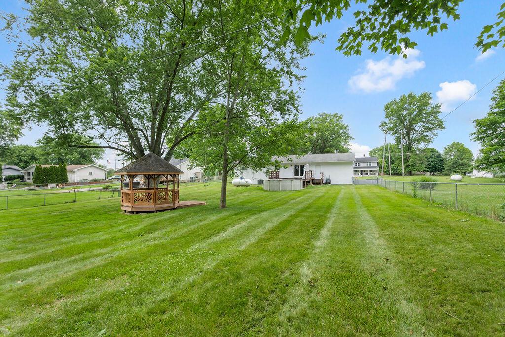 7610 Groveport Road Groveport, OH 43125 - Photo 2 of 25 7G5A0300