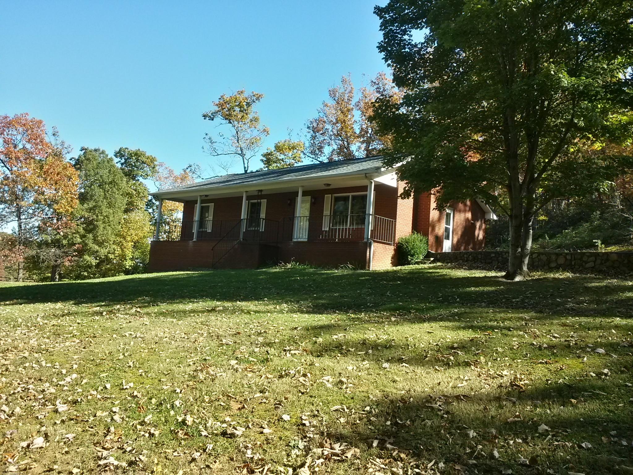 9510 Rocky Ford Road Moneta, VA 24121 - Photo 29 of 44 20141027_132004_Richtone(HDR)