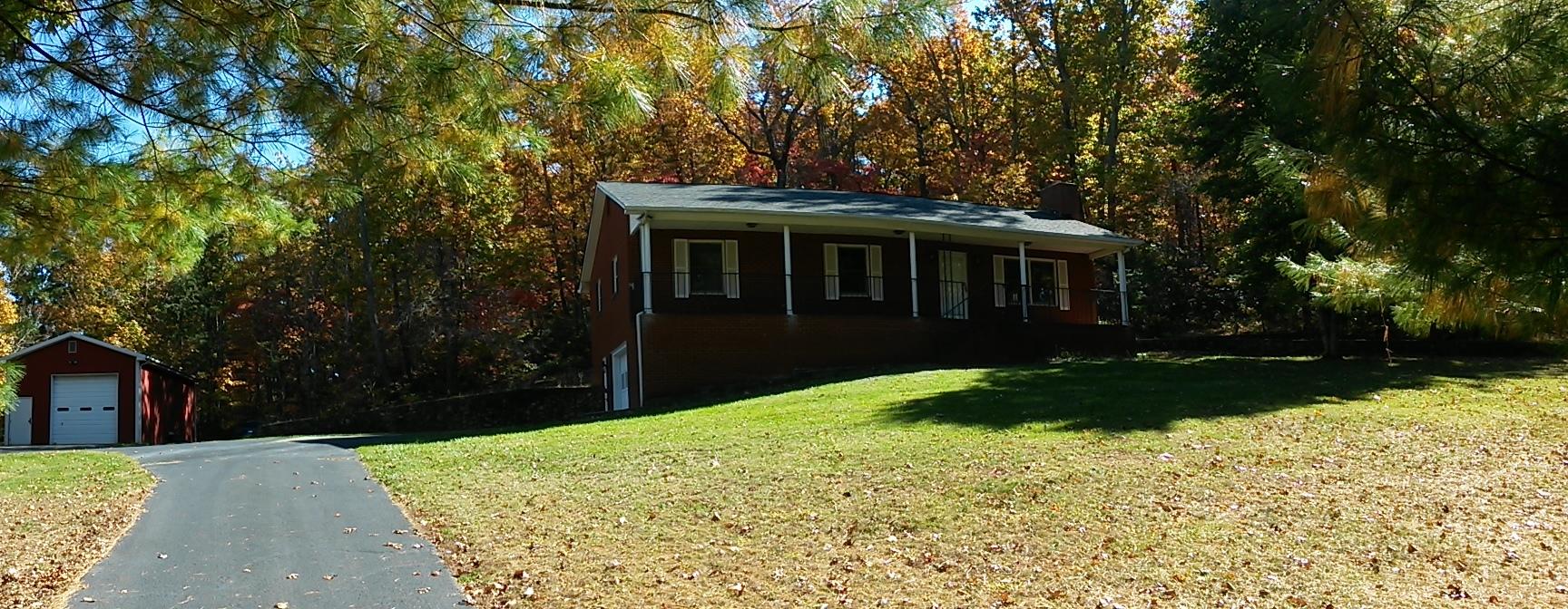 9510 Rocky Ford Road Moneta, VA 24121 - Photo 41 of 44 20141027_132355
