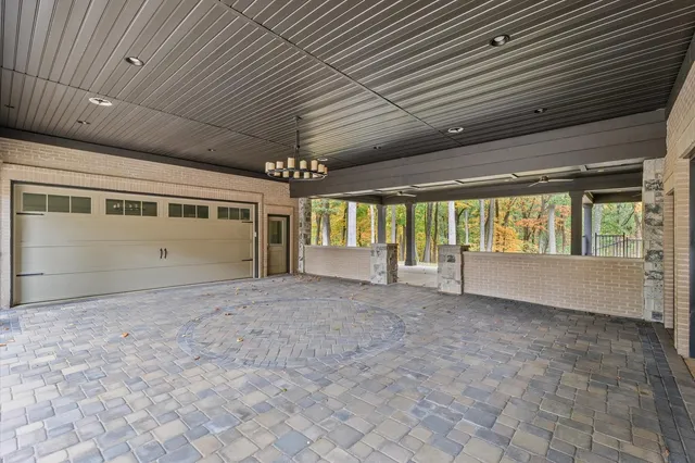 $1,400,000 | 1410 East White Oak Road, Mahomet, IL 61853